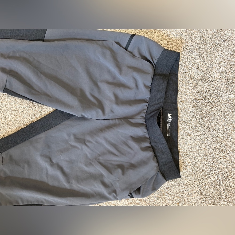 REI Co-app jogger all weather pant. Size L